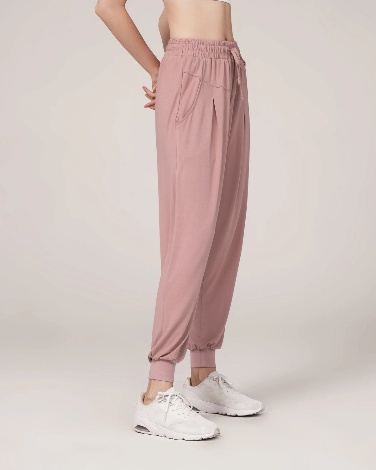 ピンク
