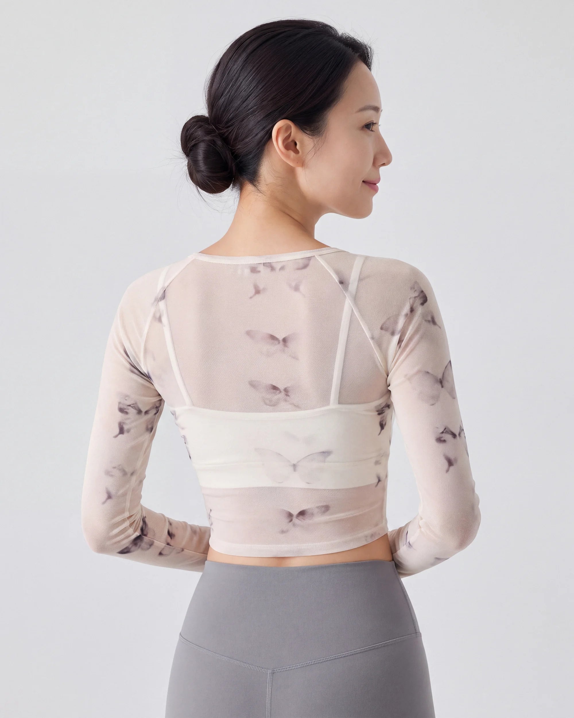 アイボリー